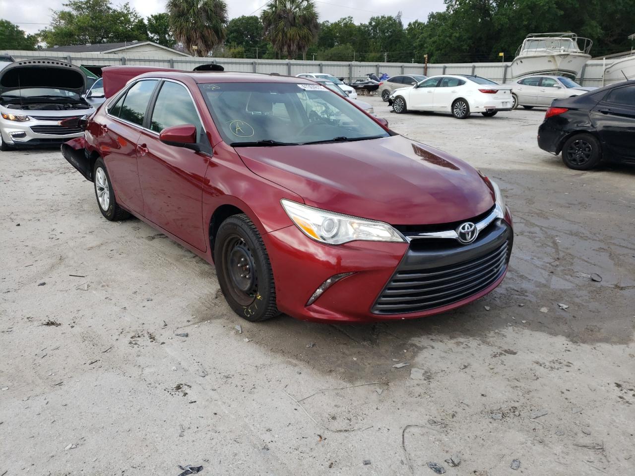 TOYOTA CAMRY LE 2015 with VIN 4T1BF1FK2FU988188 - Photo from auction