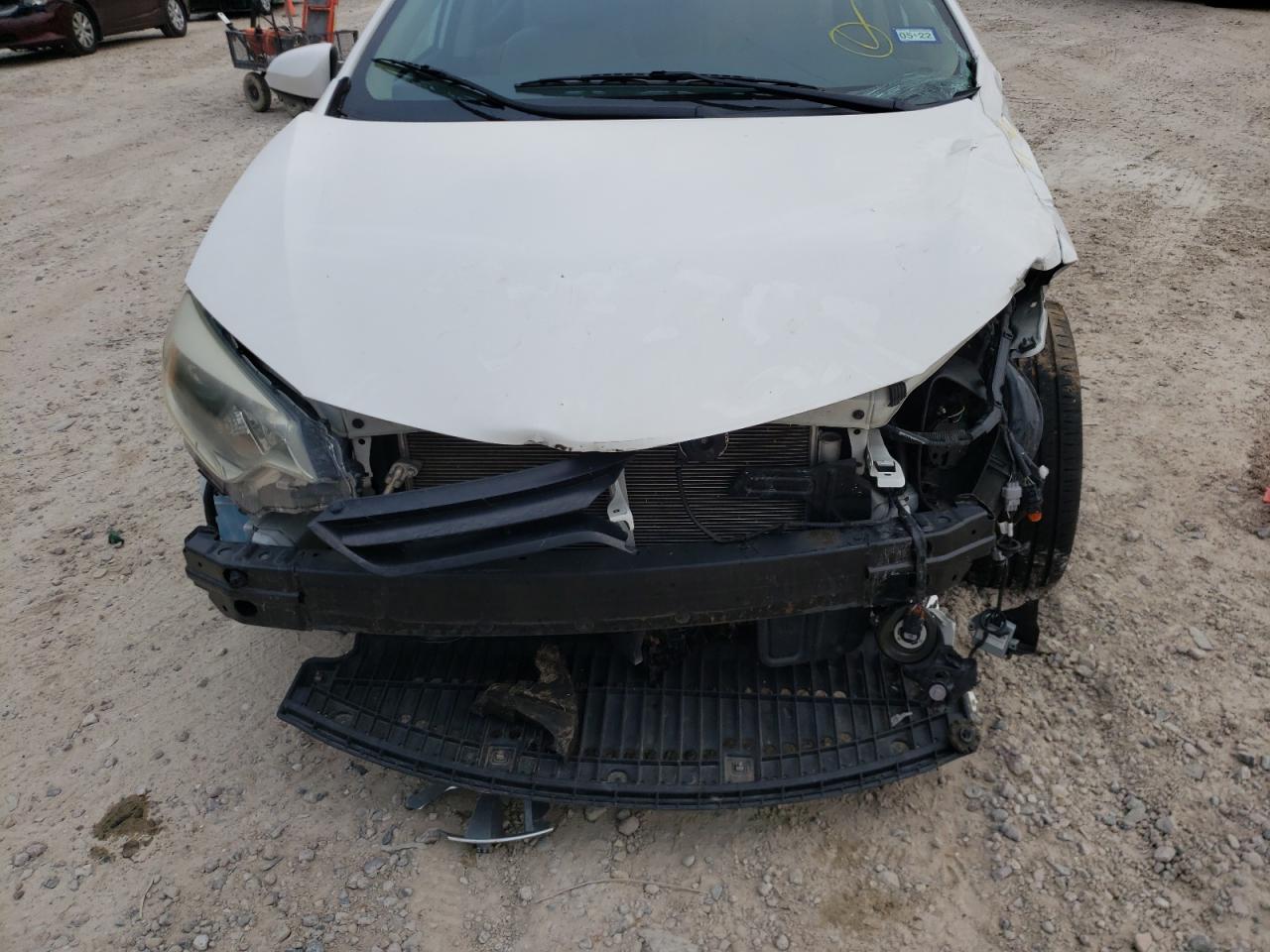 Photo 9 from auction – 2014 TOYOTA COROLLA L with VIN 5YFBURHE5EP149017