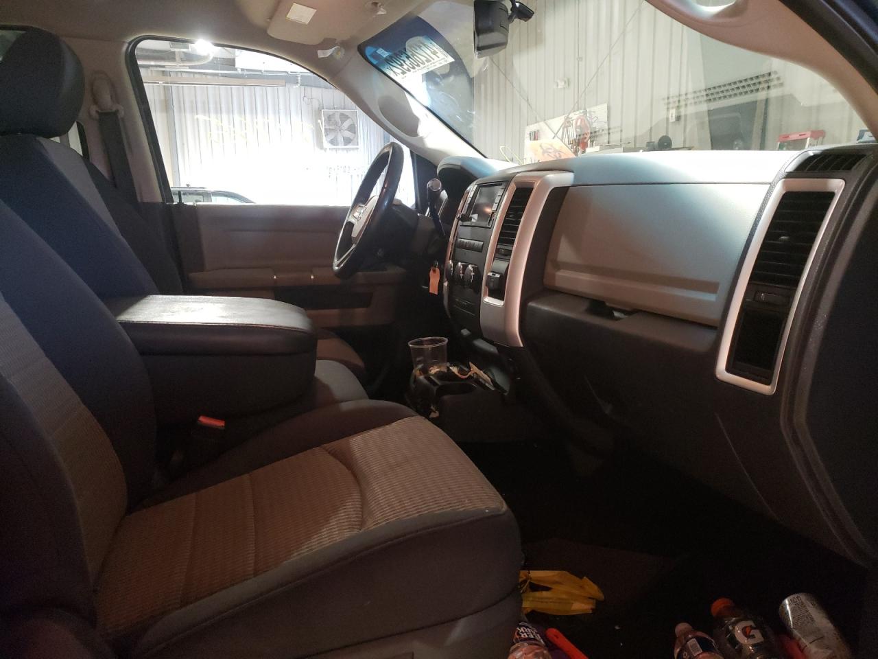 Photo 5 from auction – 2011 DODGE RAM 1500 with VIN 1D7RB1CT2BS514961