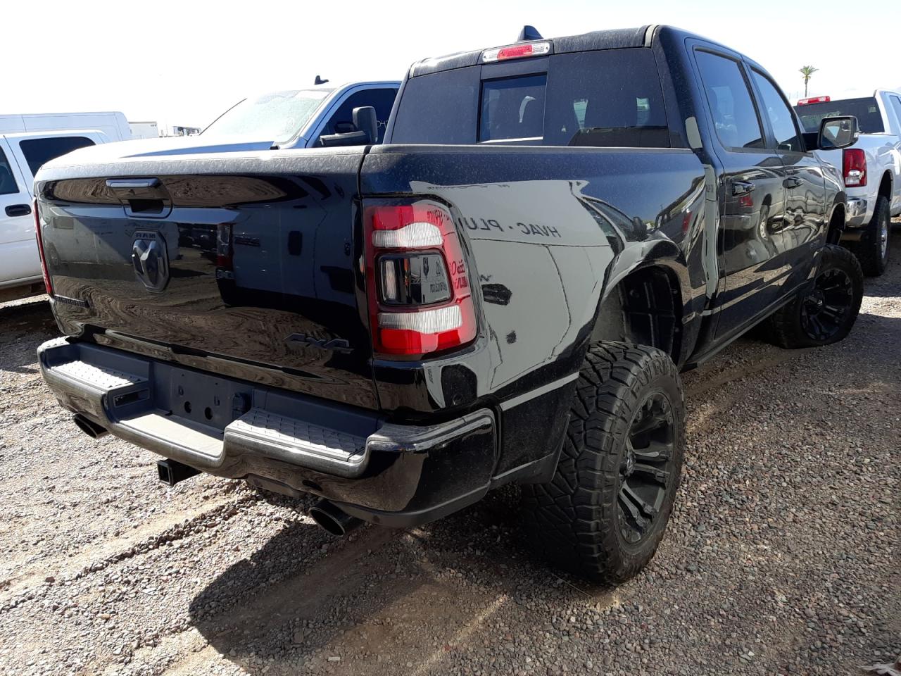 Photo 4 from auction – 2021 RAM 1500 BIG H with VIN 1C6SRFFT6MN701628