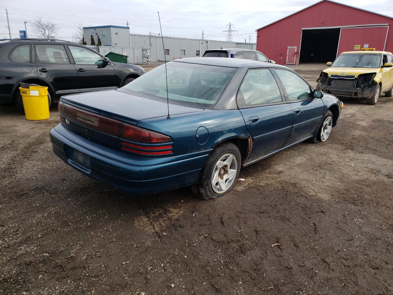 Photo 4 from auction – 1997 CHRYSLER INTREPID with VIN 2C3HH46T2VH696047