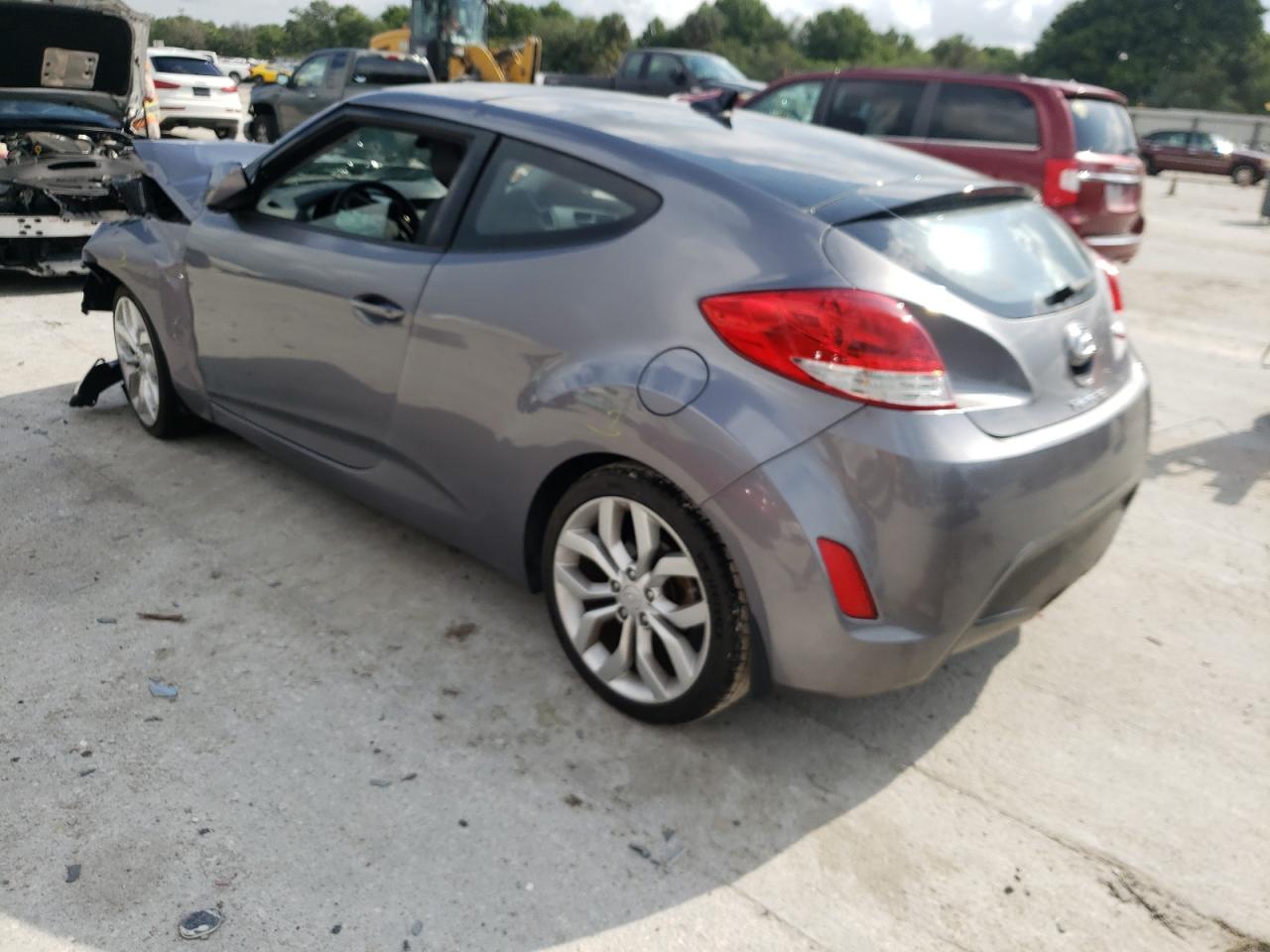 Photo 3 from auction – 2012 HYUNDAI VELOSTER with VIN KMHTC6AD9CU028283