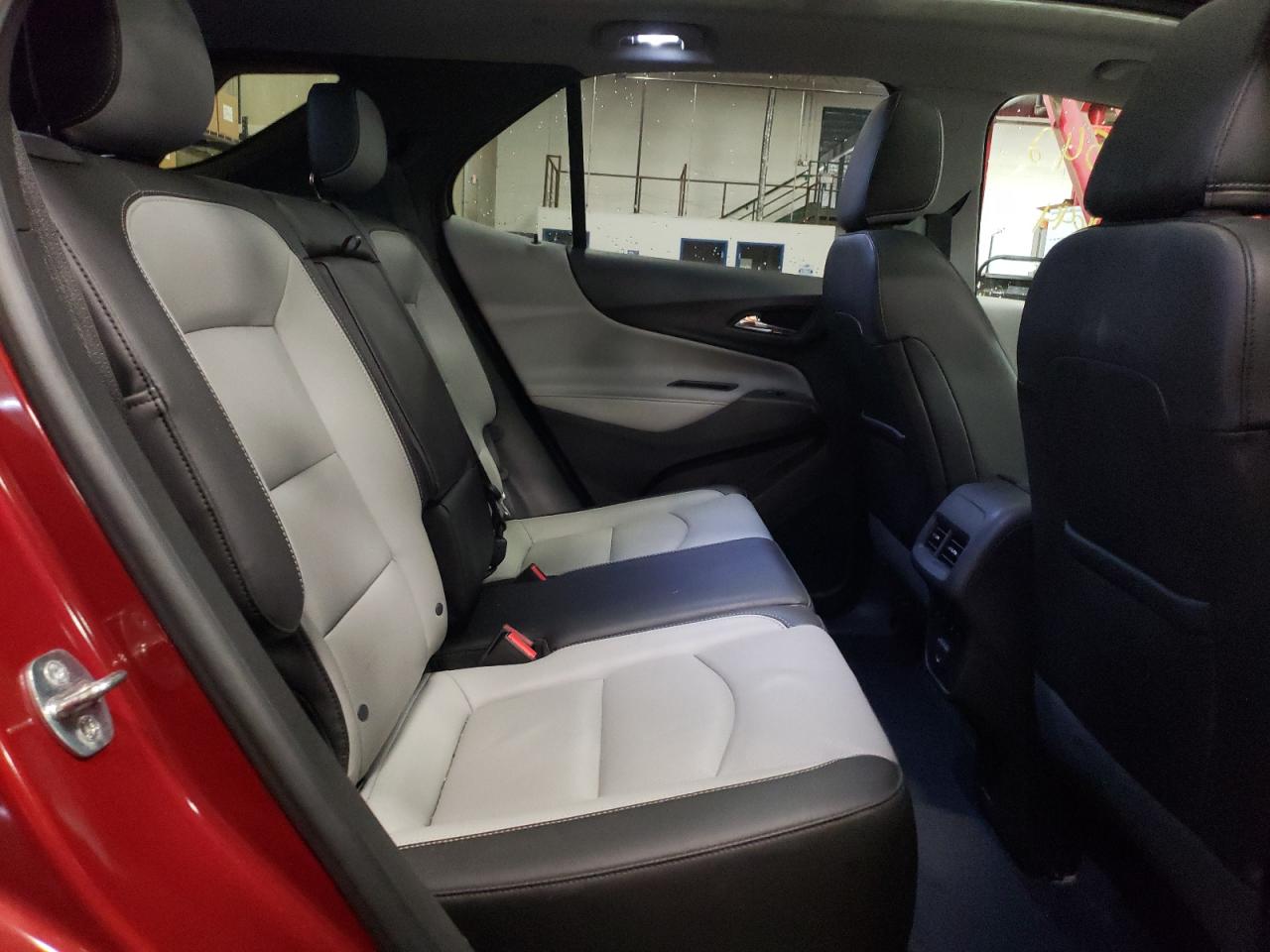 Photo 6 from auction – 2019 CHEVROLET EQUINOX PR with VIN 2GNAXXEV3K6220540