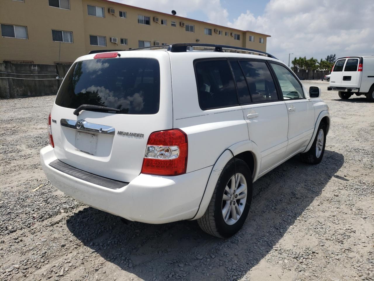 Photo 4 from auction – 2006 TOYOTA HIGHLANDER with VIN JTEDW21A660008885