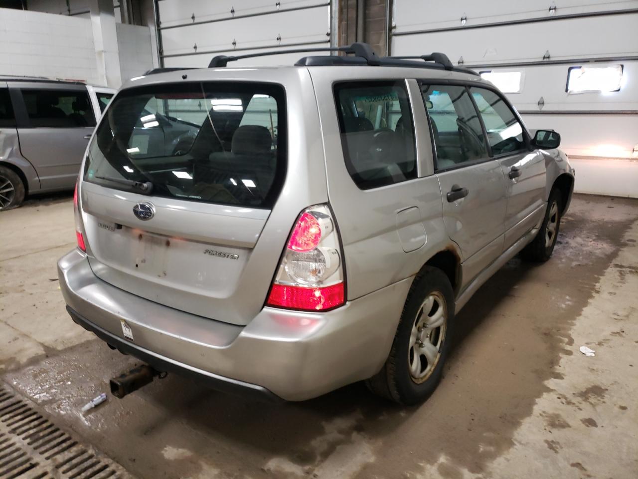 Photo 4 from auction – 2007 SUBARU FORESTER X with VIN JF1SG63647H711046