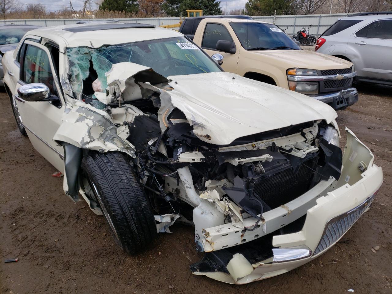 Photo 9 from auction – 2010 CHRYSLER 300C with VIN 2C3CK6CTXAH172618