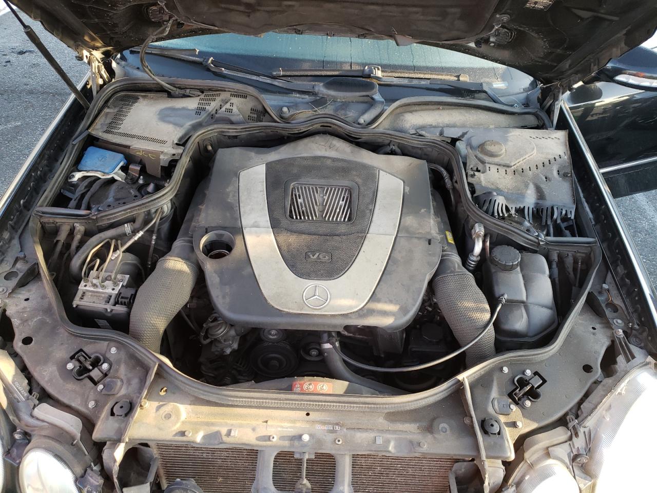 Photo 7 from auction – 2009 MERCEDES-BENZ E-CLASS with VIN WDBUF56XX9B387402