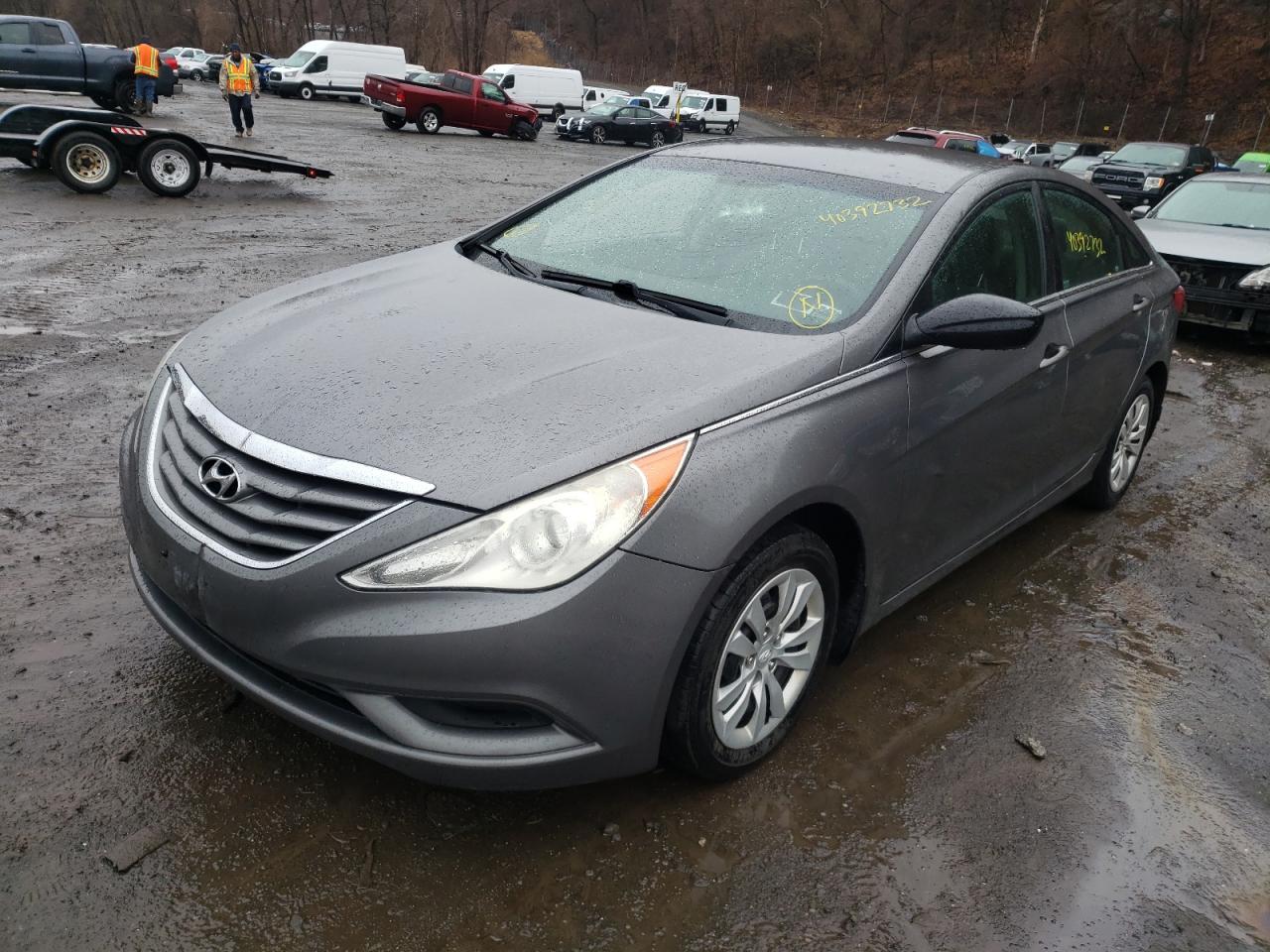 Photo 2 from auction – 2011 HYUNDAI SONATA GLS with VIN 5NPEB4AC6BH145582