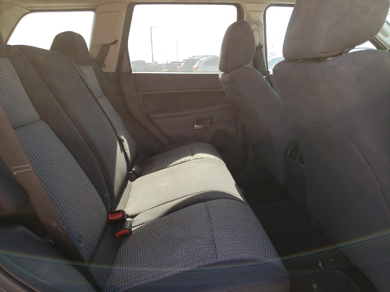 Photo 6 from auction – 2010 JEEP GRAND CHER with VIN 1J4PS4GK0AC148053
