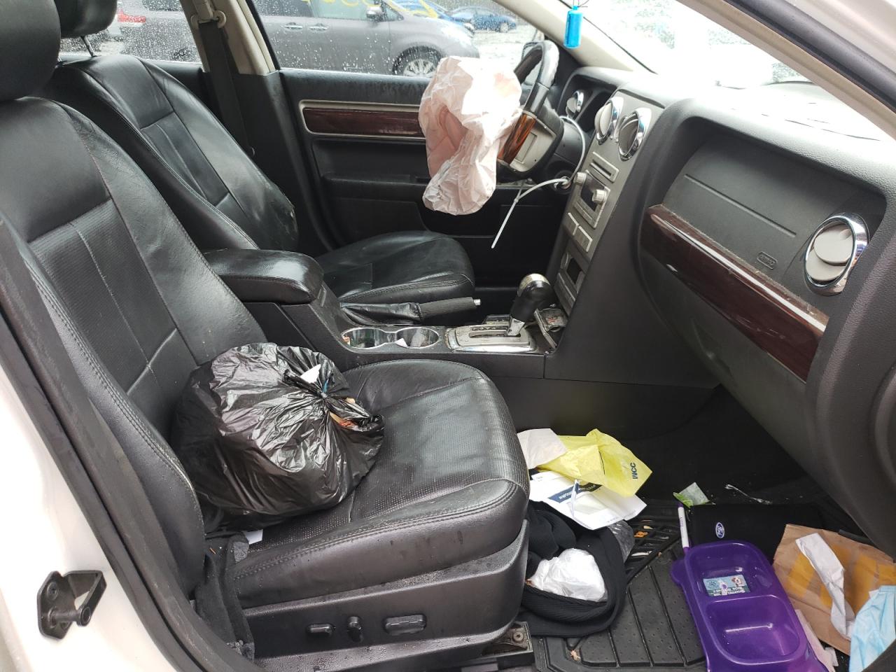 Photo 5 from auction – 2008 LINCOLN MKZ with VIN 3LNHM28T38R607602