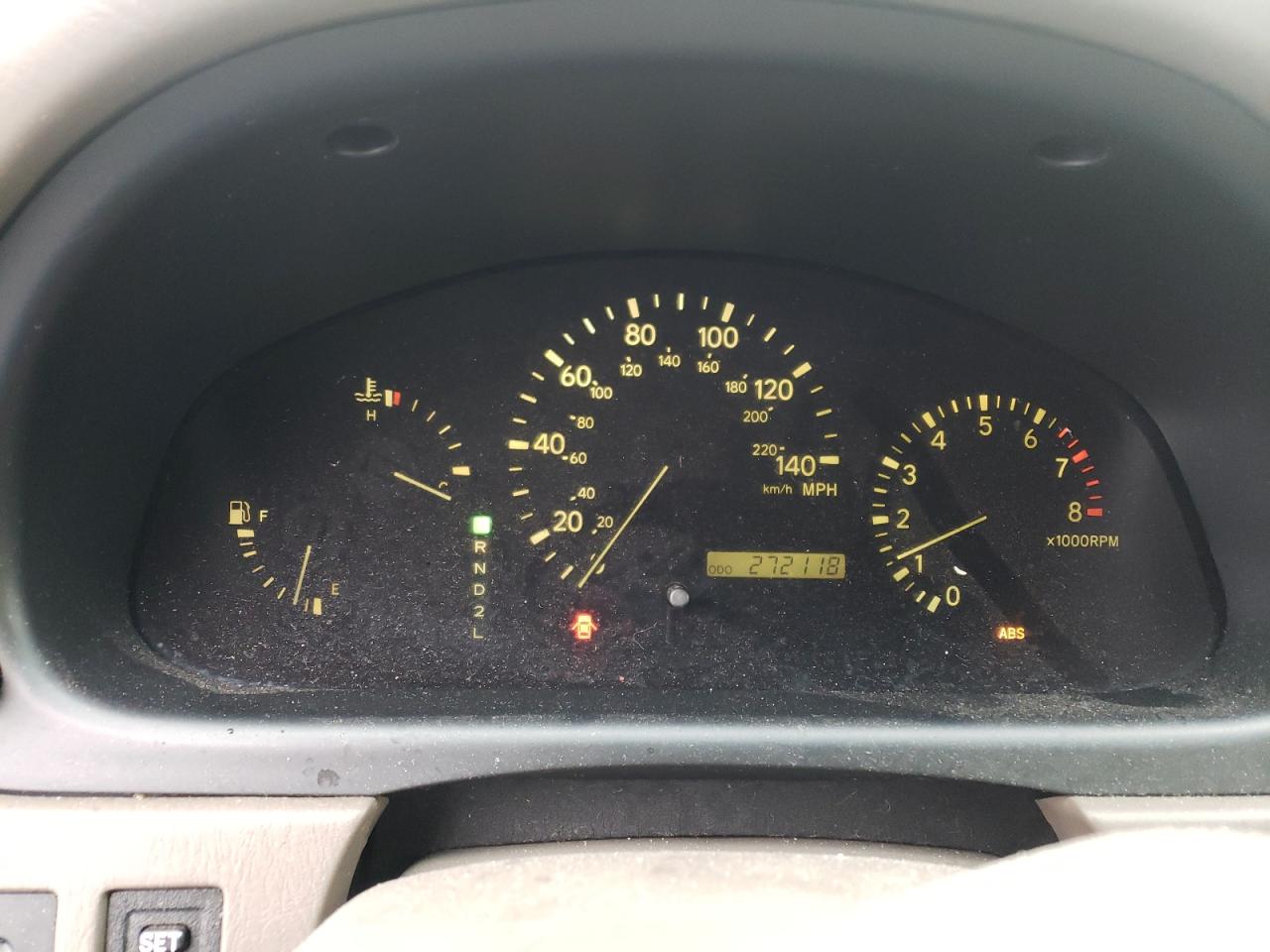 Photo 8 from auction – 2000 LEXUS RX 300 with VIN JT6GF10U9Y0081766