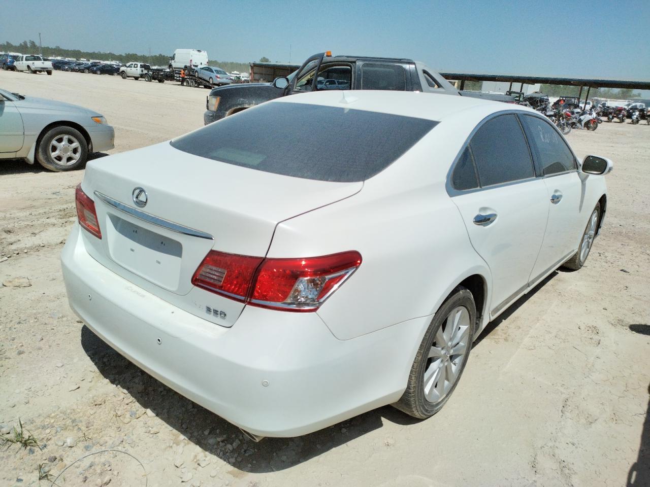 Photo 4 from auction – 2012 LEXUS ES 350 with VIN JTHBK1EG6C2482611