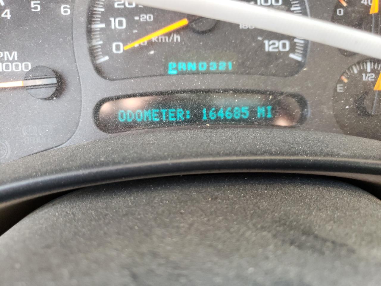 Photo 8 from auction – 2003 CHEVROLET AVALANCHE with VIN 3GNEK13T33G210689