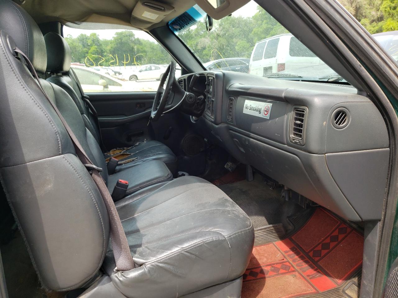 Photo 5 from auction – 2002 CHEVROLET SILVERADO with VIN 1GCEC14W32Z229949