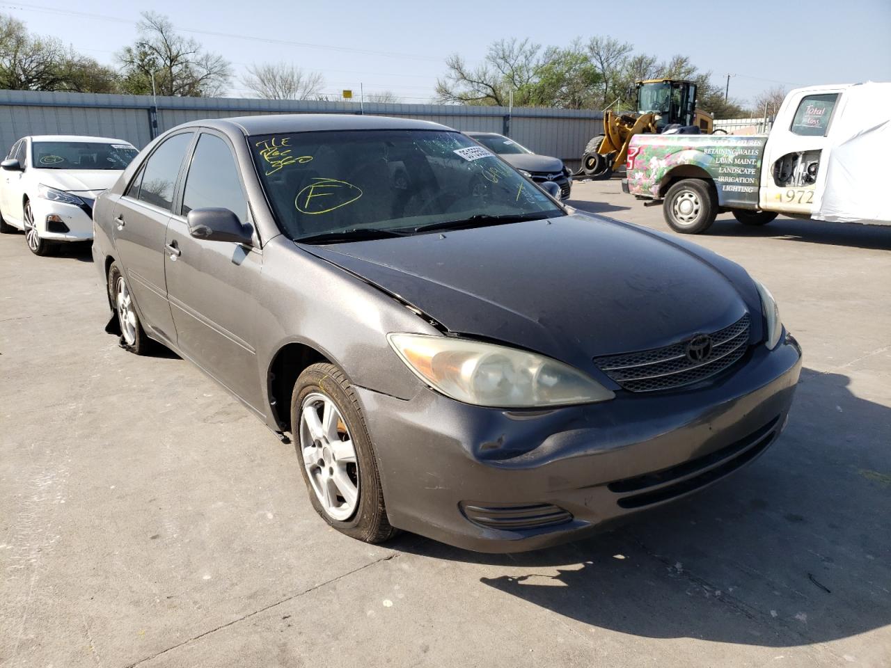 Photo 1 from auction – 2003 TOYOTA CAMRY LE with VIN 4T1BE30K03U649660