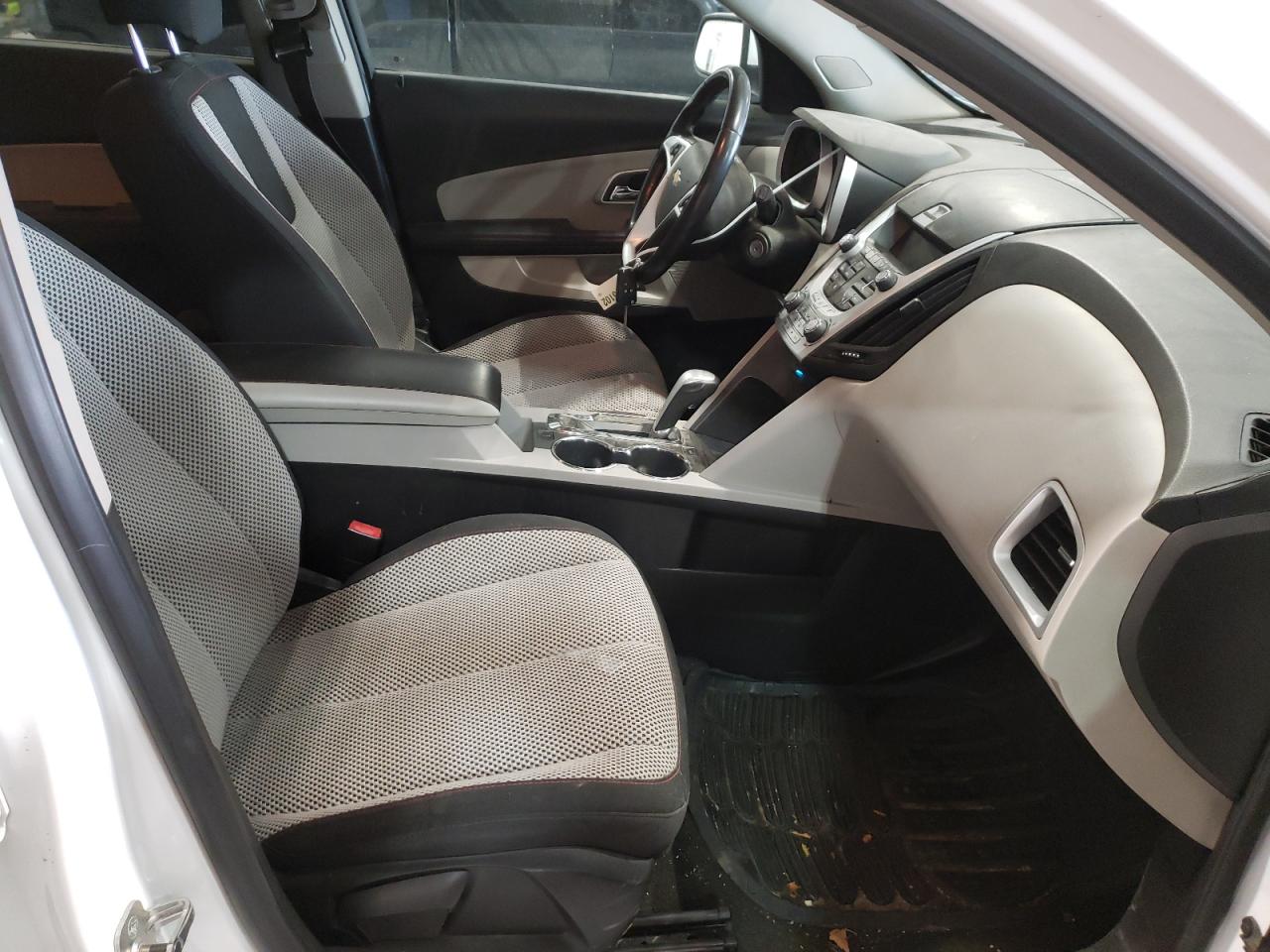 Photo 5 from auction – 2011 CHEVROLET EQUINOX LT with VIN 2CNFLEEC3B6279564