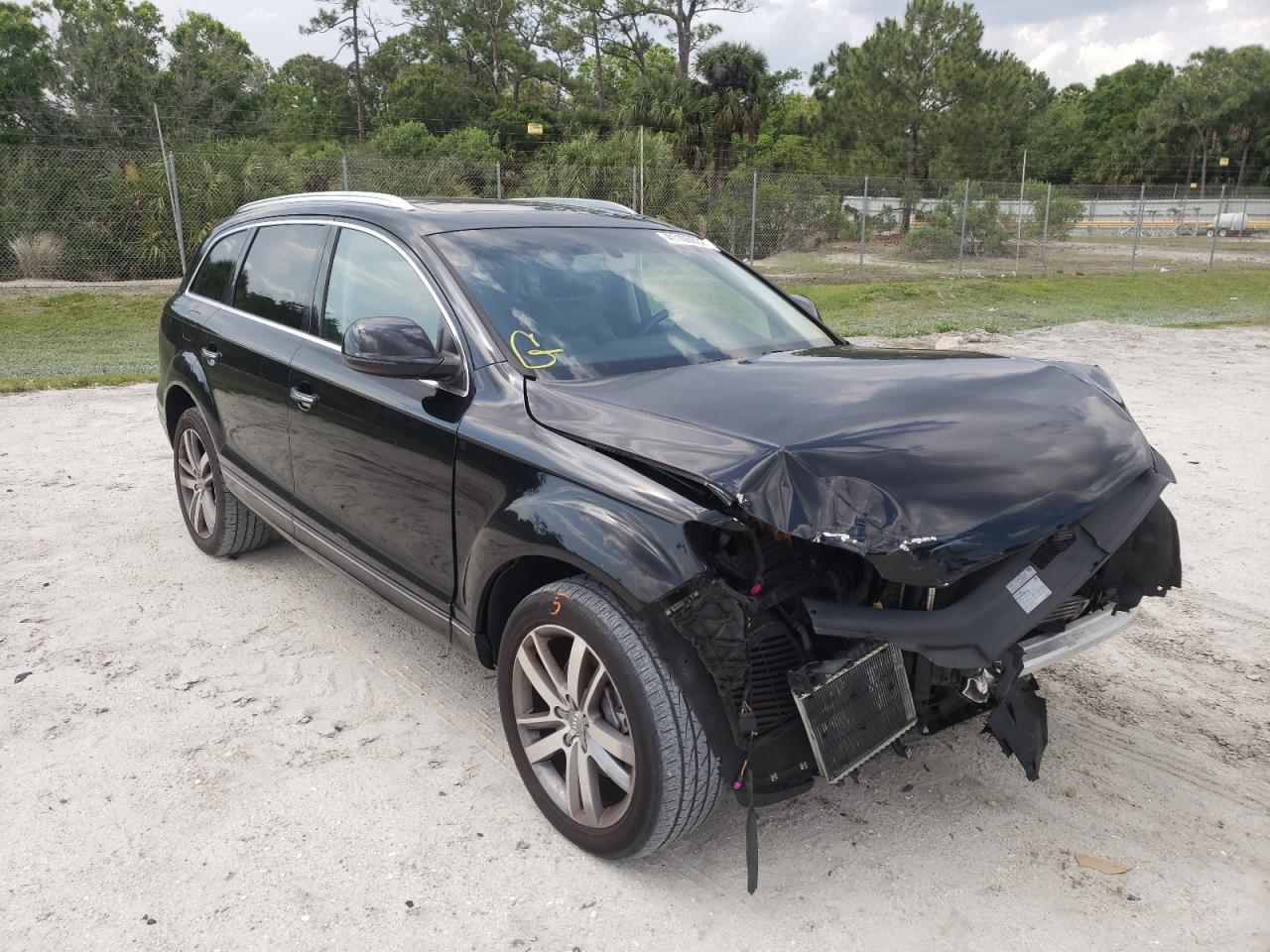 AUDI Q7 PREMIUM 2013 with VIN WA1LGAFE7DD009482 - Photo from auction