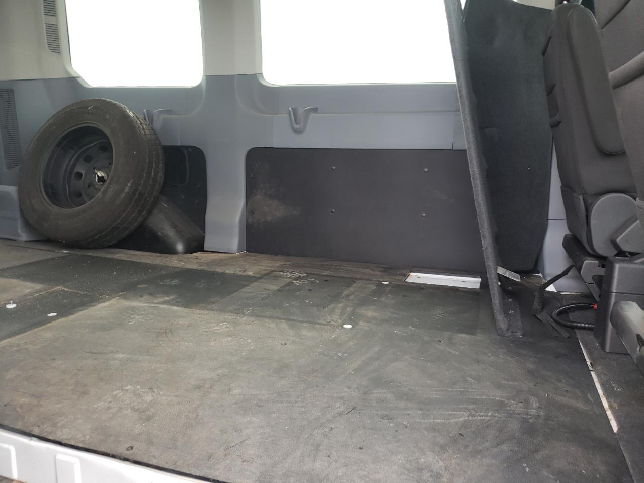 Photo 6 from auction – 2018 FORD TRANSIT T- with VIN 1FDZK1CM9JKA38351