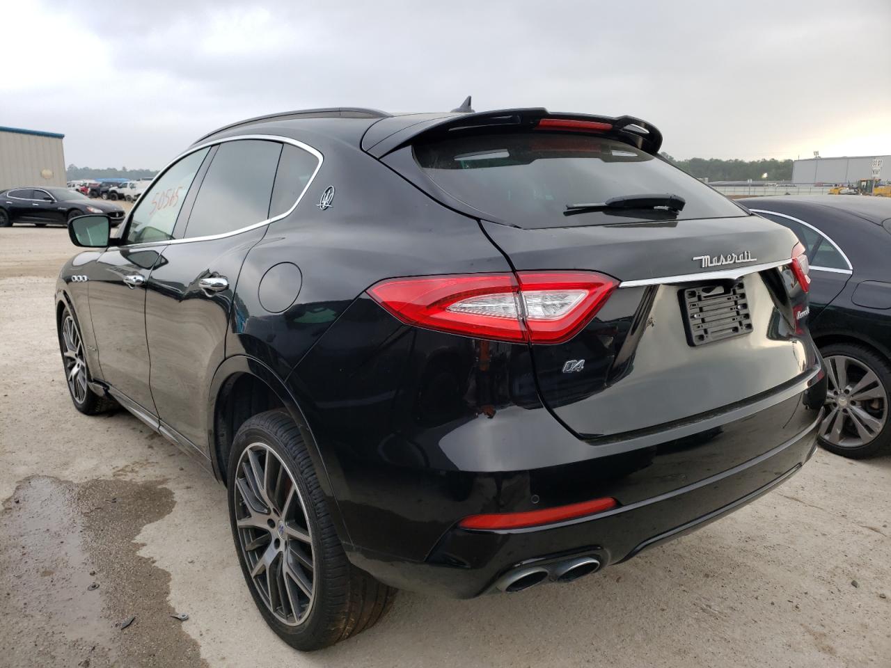 Photo 3 from auction – 2018 MASERATI LEVANTE SP with VIN ZN661XUS1JX283396
