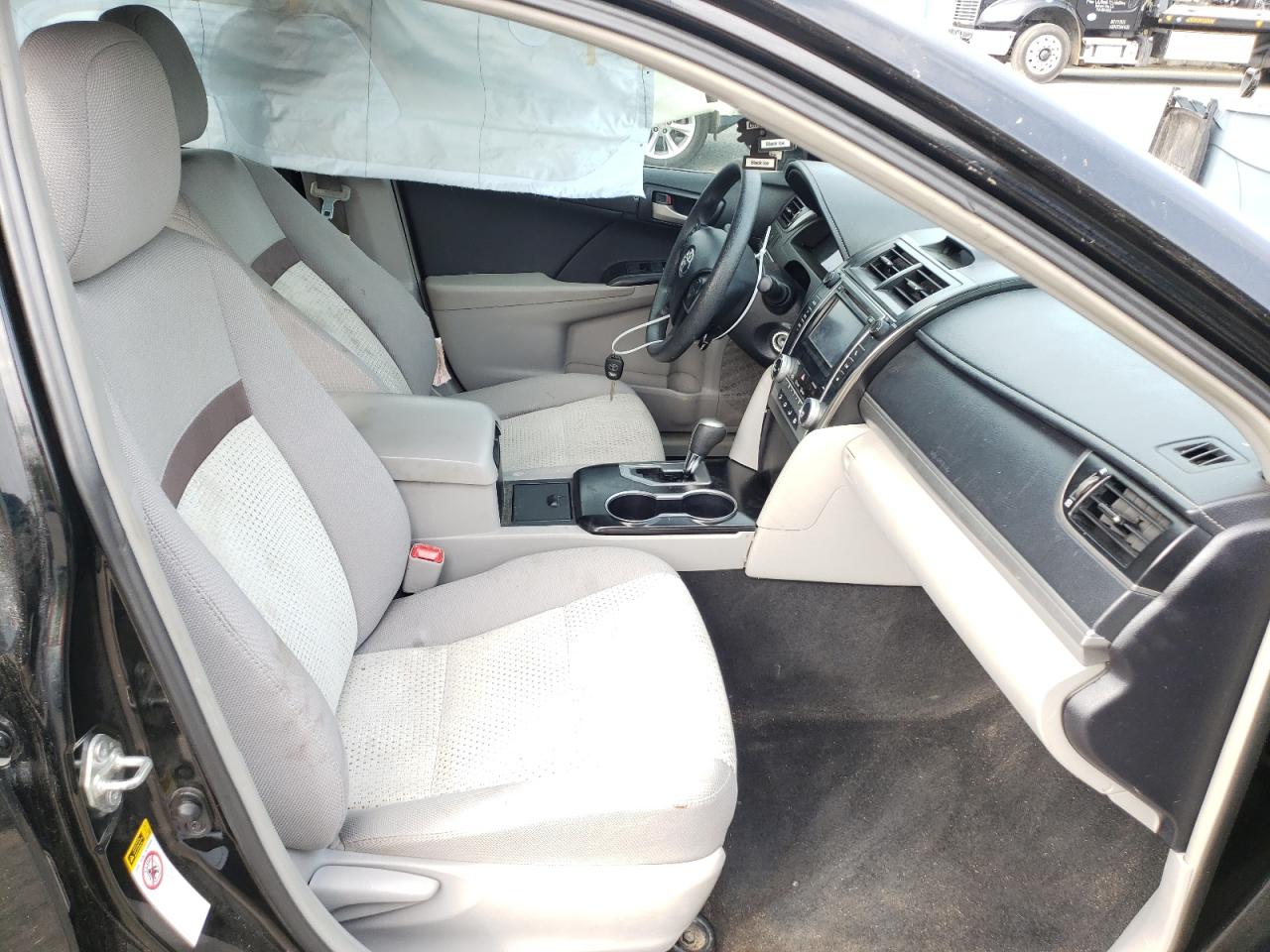 Photo 5 from auction – 2013 TOYOTA CAMRY L with VIN 4T4BF1FK0DR292092