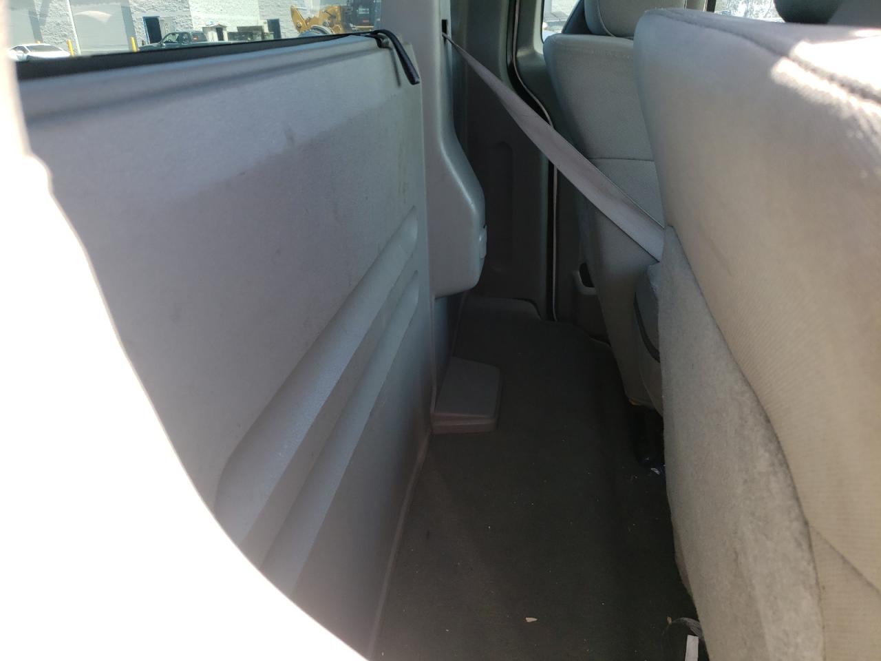 Фото 6 с аукциона – 2006 FORD F150 с VIN 1FTRF12276KB72775