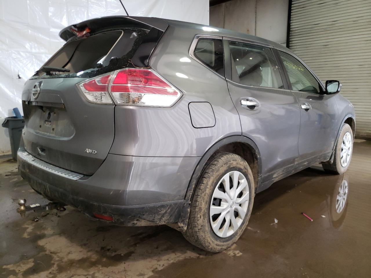 Photo 4 from auction – 2015 NISSAN ROGUE S with VIN KNMAT2MV3FP561970