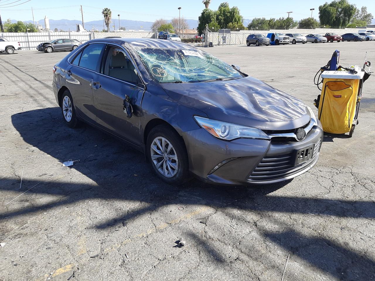 TOYOTA CAMRY LE 2016 with VIN 4T4BF1FK6GR520598 - Photo from auction