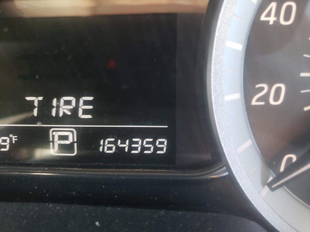 Photo 8 from auction – 2014 NISSAN SENTRA S with VIN 3N1AB7AP1EY265500