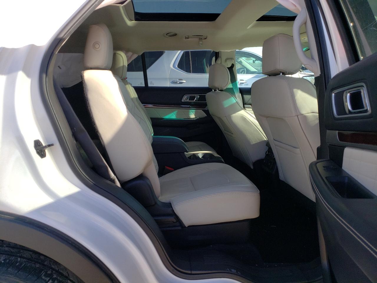 Photo 6 from auction – 2017 FORD EXPLORER P with VIN 1FM5K8HT9HGA59253