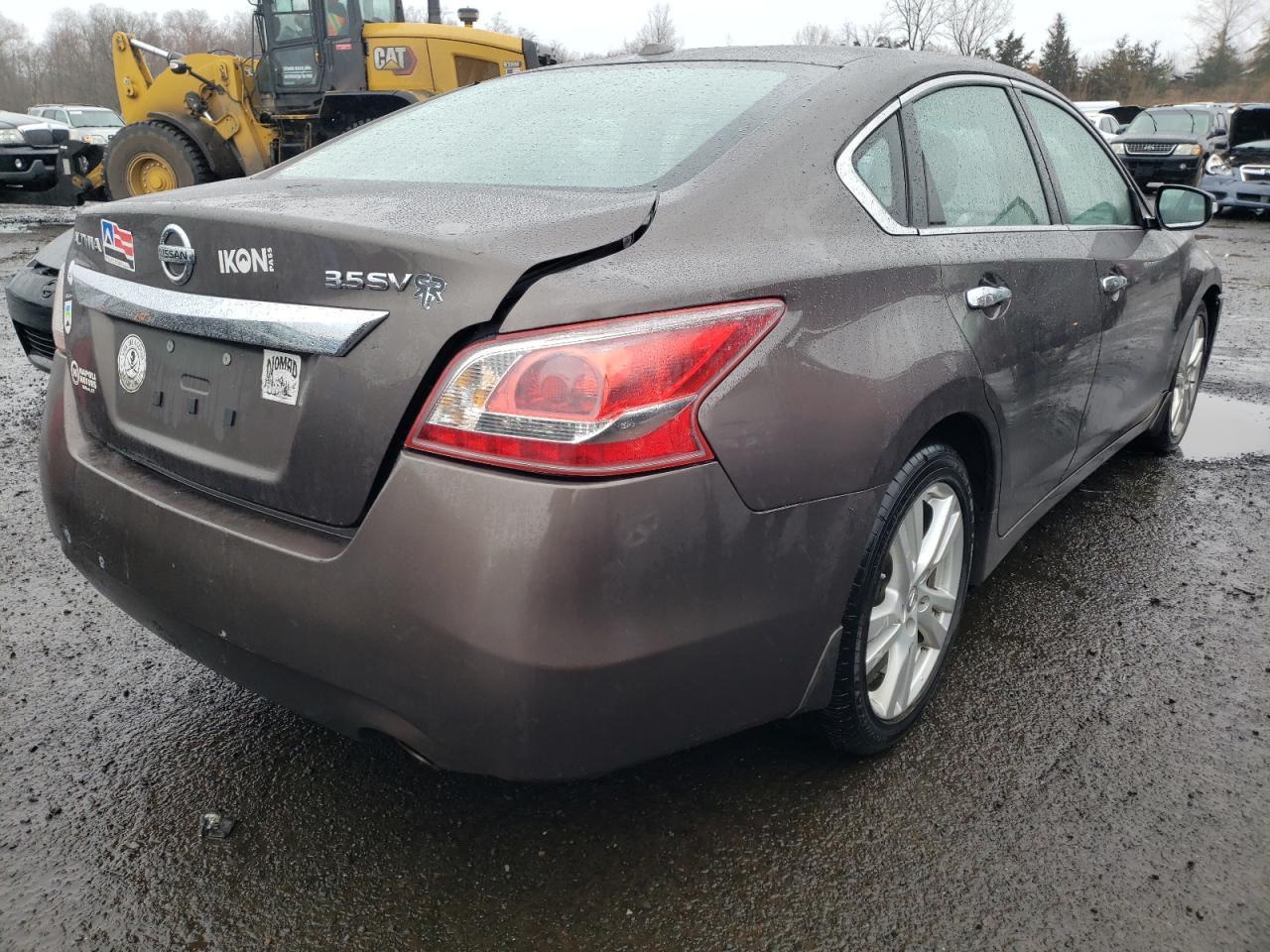 Photo 4 from auction – 2013 NISSAN ALTIMA 3.5 with VIN 1N4BL3AP7DN496944