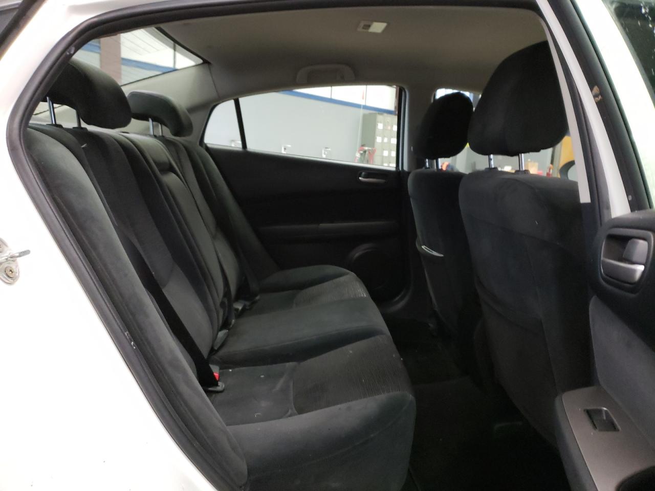 Photo 6 from auction – 2009 MAZDA 6 I with VIN 1YVHP81A295M05355
