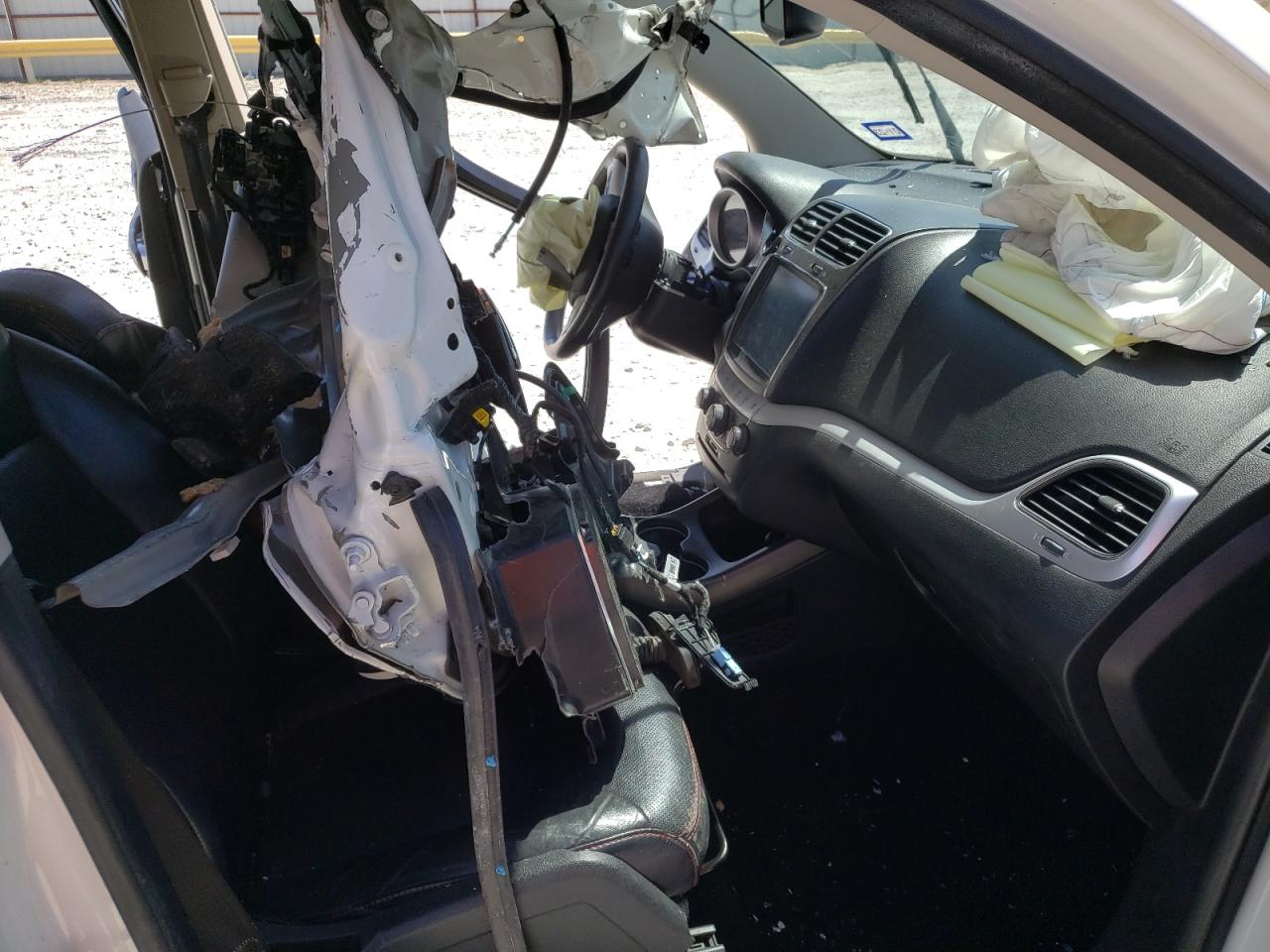 Photo 5 from auction – 2014 DODGE JOURNEY R/ with VIN 3C4PDCEG6ET119529