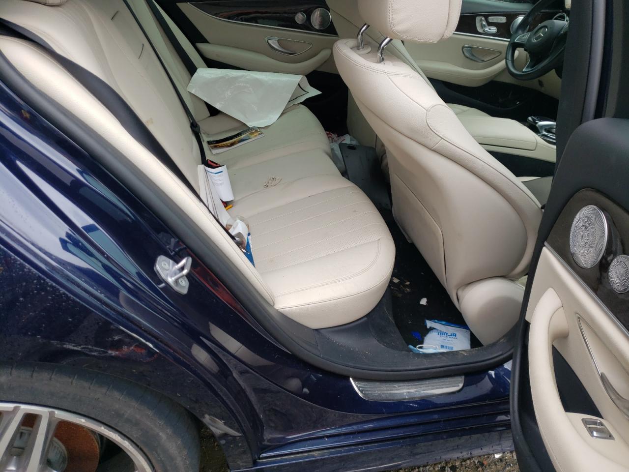 Photo 6 from auction – 2017 MERCEDES-BENZ E 300 with VIN WDDZF4JBXHA287470