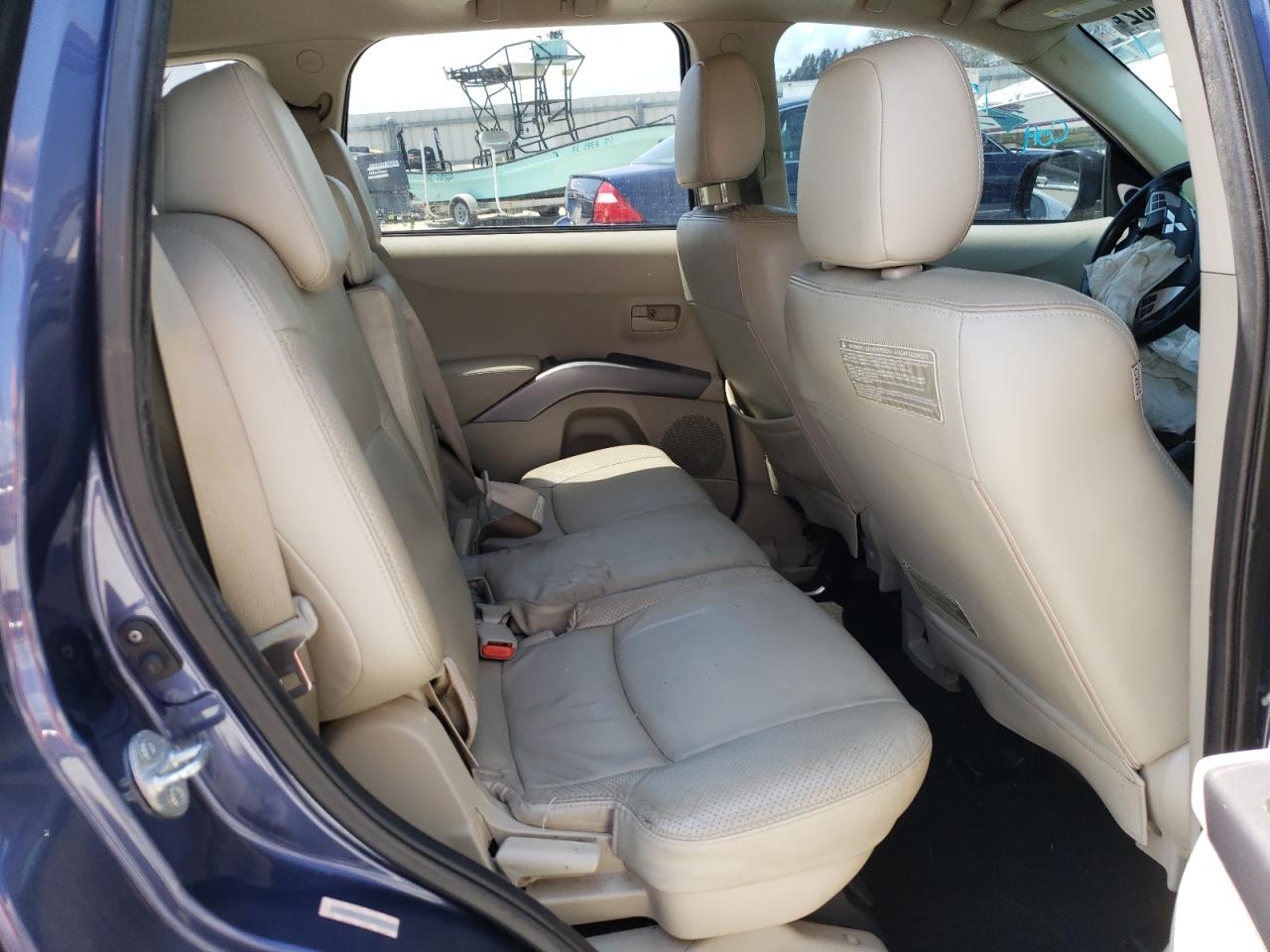 Photo 6 from auction – 2007 MITSUBISHI OUTLANDER with VIN JA4MS41X17U003310