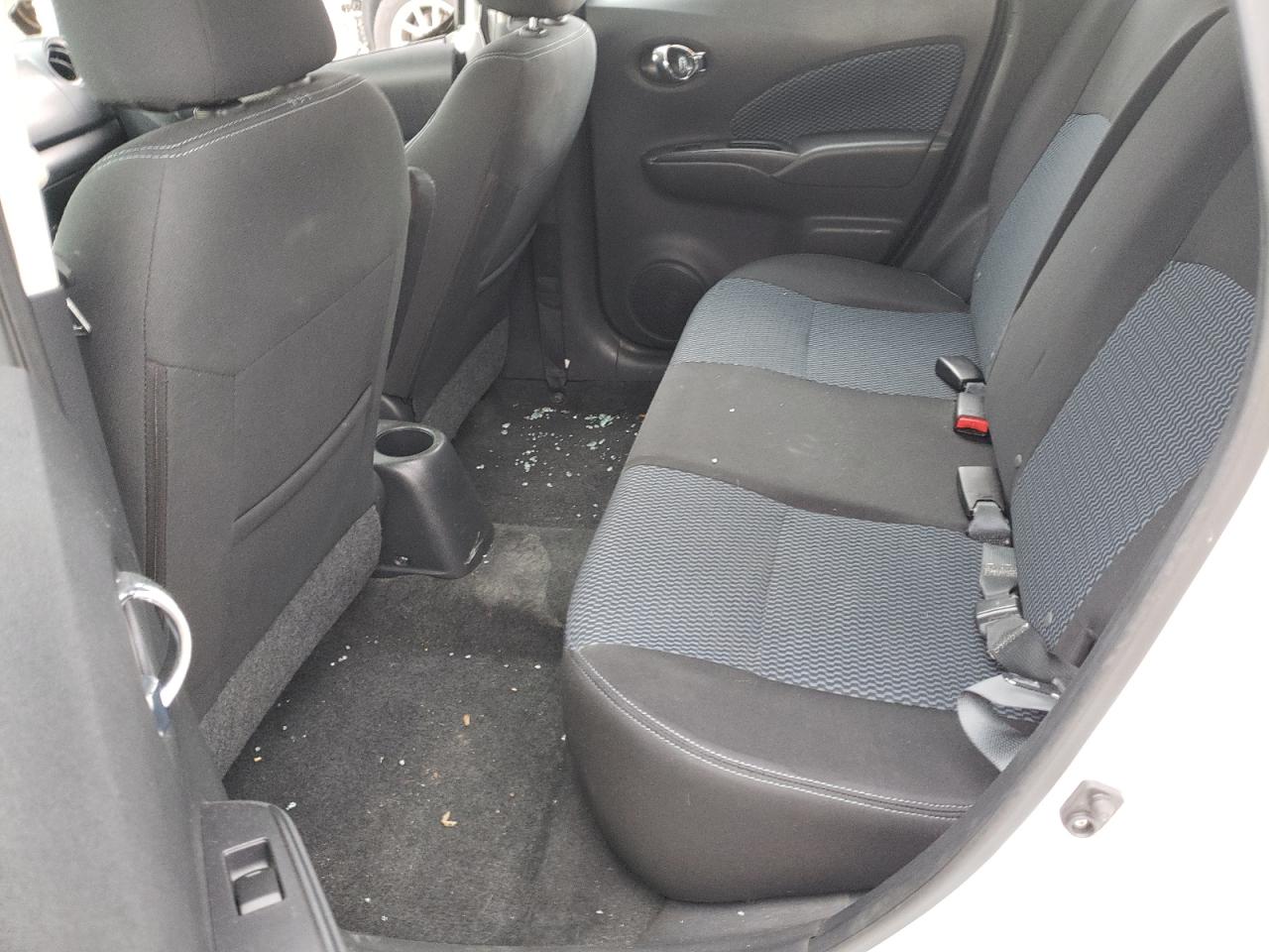 Photo 6 from auction – 2015 NISSAN VERSA NOTE with VIN 3N1CE2CP3FL390948