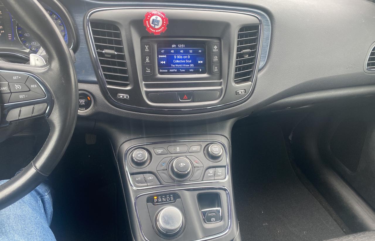 Photo 9 from auction – 2015 CHRYSLER 200 S with VIN 1C3CCCBBXFN619595