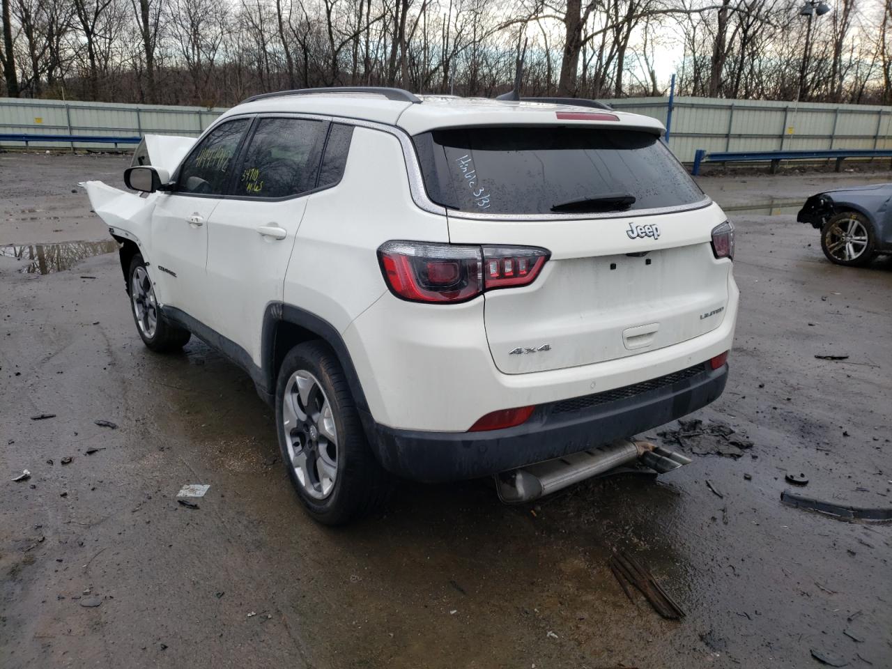 Photo 3 from auction – 2021 JEEP COMPASS LI with VIN 3C4NJDCB5MT520291