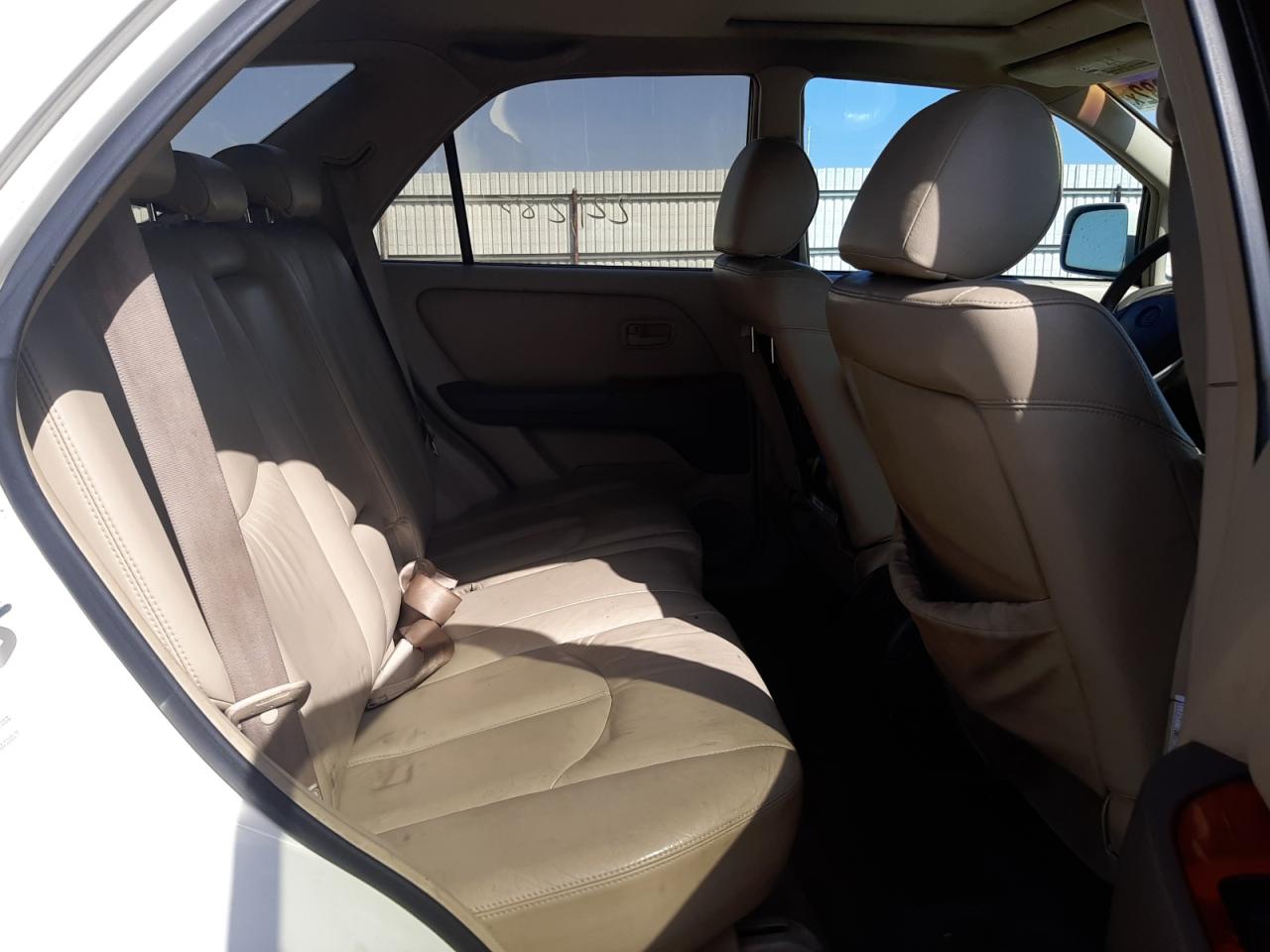 Photo 6 from auction – 2000 LEXUS RX 300 with VIN JT6HF10U9Y0108002