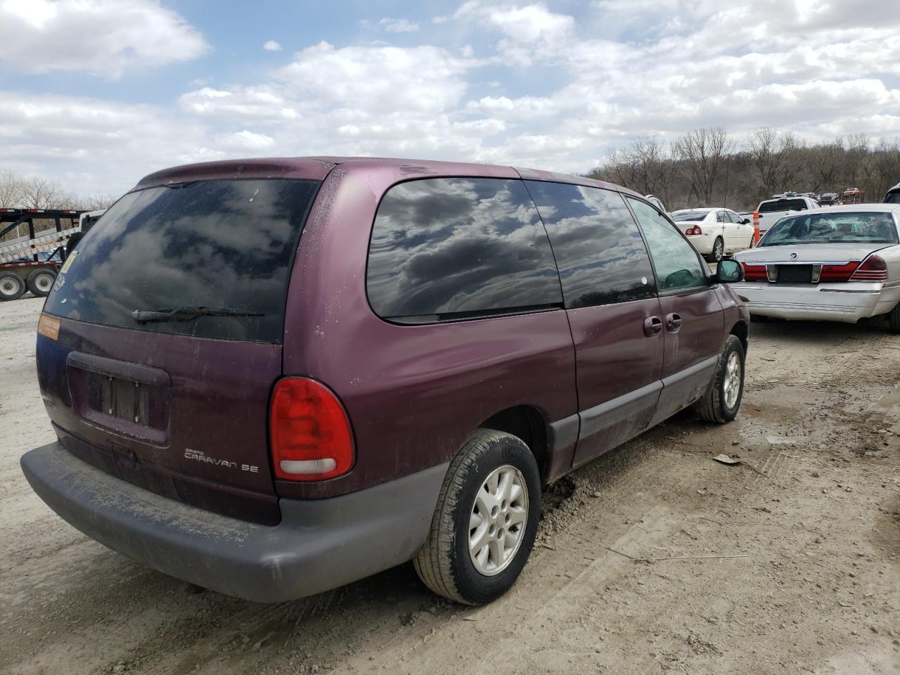Photo 4 from auction – 1999 DODGE GRAND CARA with VIN 1B4GP44G1XB896488