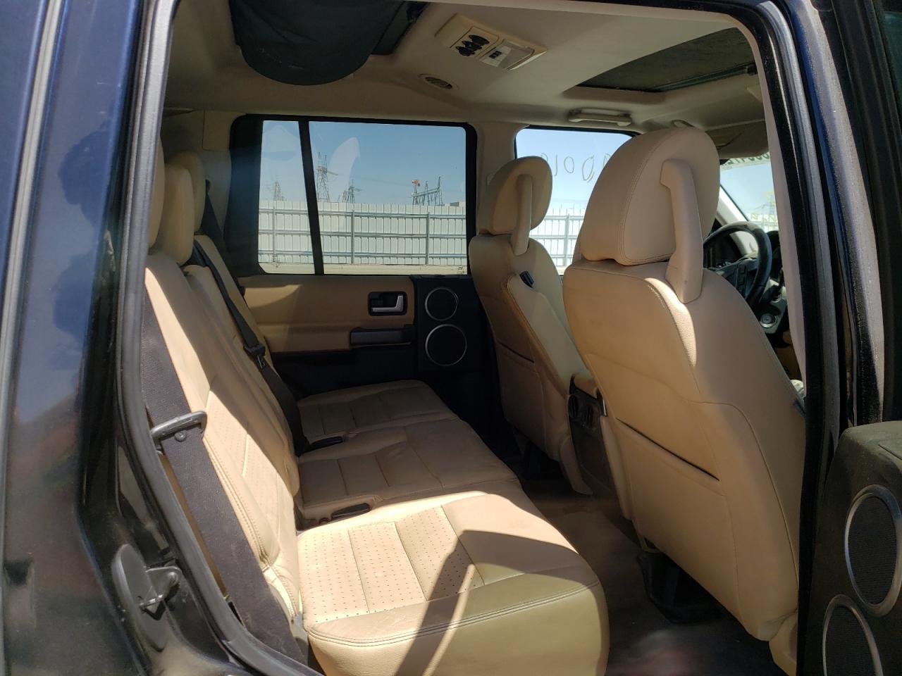 Photo 6 from auction – 2006 LAND ROVER LR3 SE with VIN SALAE25406A375461