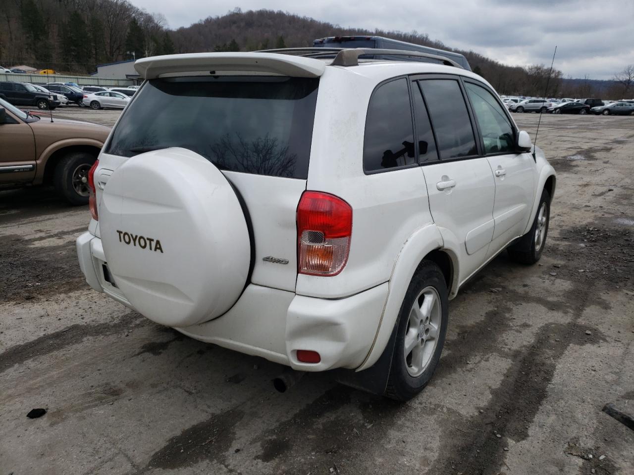 Photo 4 from auction – 2003 TOYOTA RAV4 with VIN JTEHH20V030203232