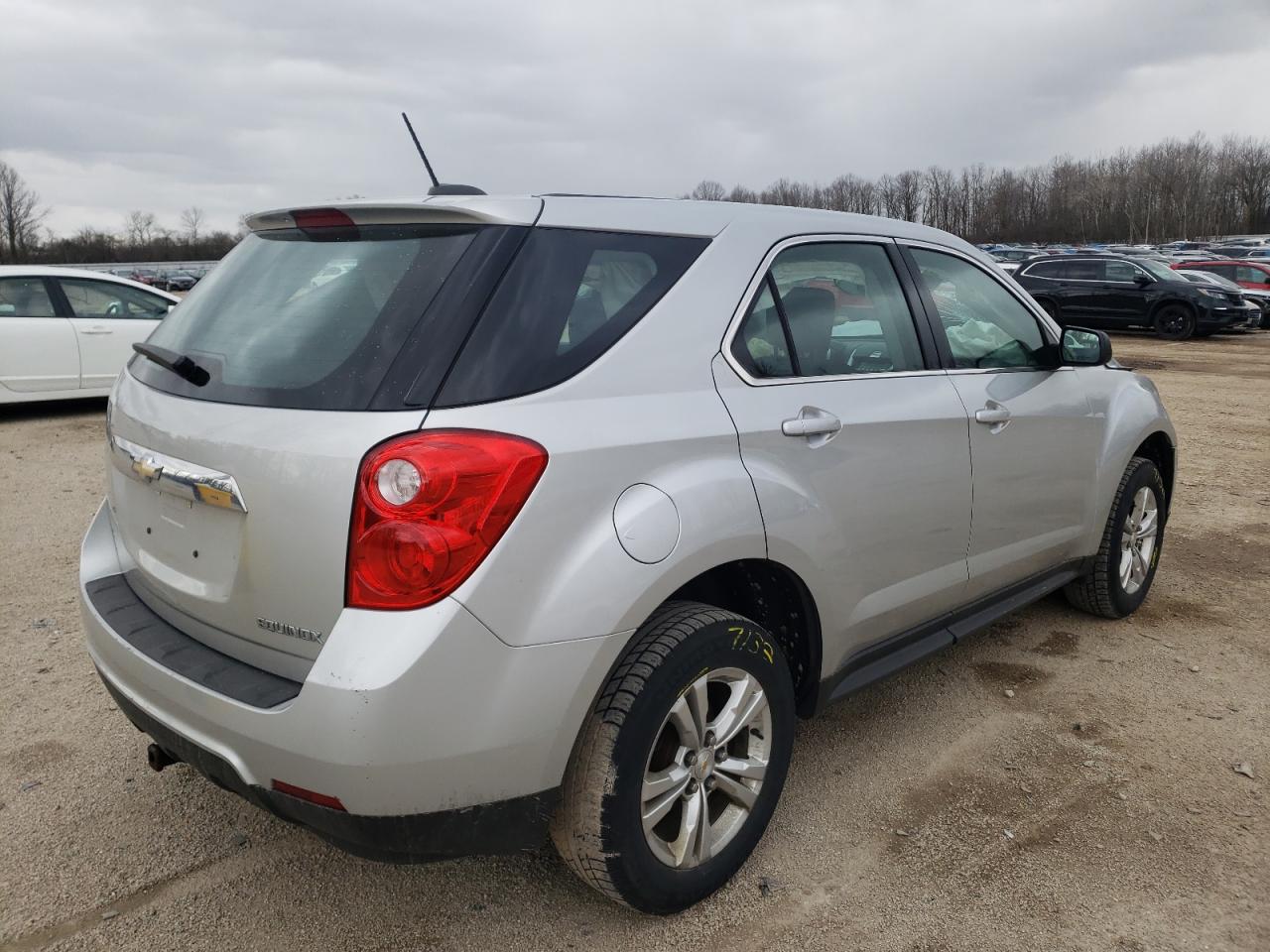 Photo 4 from auction – 2015 CHEVROLET EQUINOX LS with VIN 2GNALAEK1F1123807