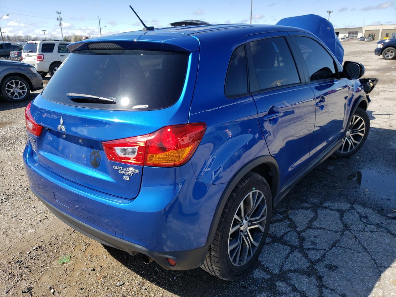 Photo 4 from auction – 2016 MITSUBISHI OUTLANDER with VIN JA4AR3AW9GZ050619