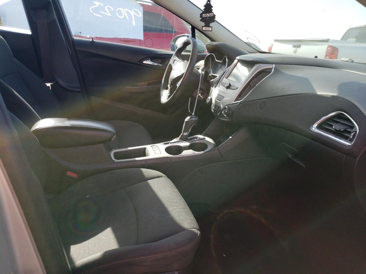 Photo 5 from auction – 2017 CHEVROLET CRUZE LS with VIN 1G1BC5SM6H7126002