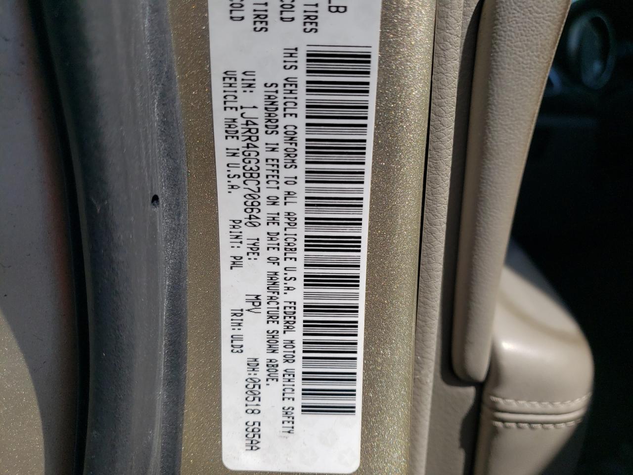 Photo 10 from auction – 2011 JEEP GRAND CHER with VIN 1J4RR4GG3BC709640