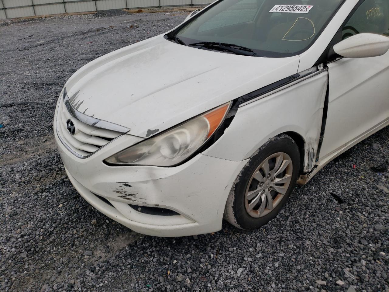 Photo 9 from auction – 2011 HYUNDAI SONATA GLS with VIN 5NPEB4ACXBH207663
