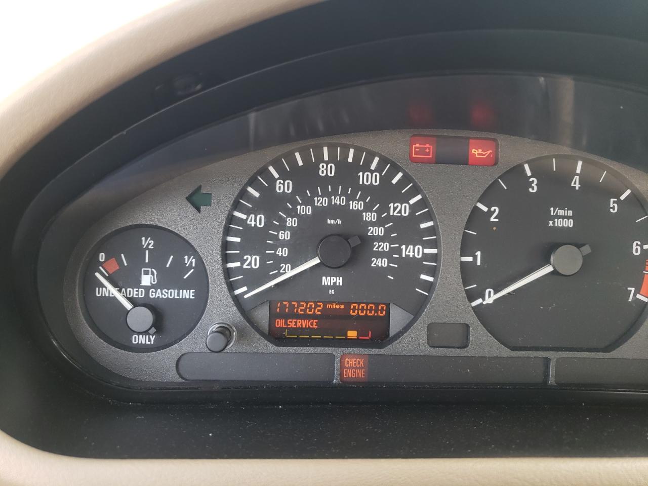 Photo 8 from auction – 1997 BMW Z3 with VIN 4USCH7321VLE01216