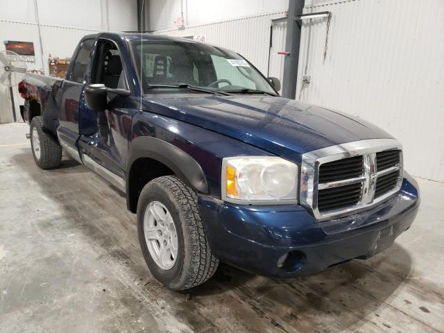 DODGE DAKOTA SLT 2007 with VIN 1D7HW42N67S137529 - Photo from auction