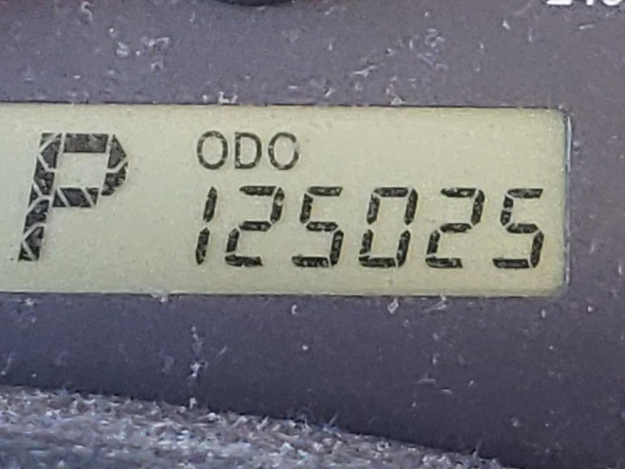 Photo 8 from auction – 2011 TOYOTA COROLLA BA with VIN JTDBU4EE5B9132159