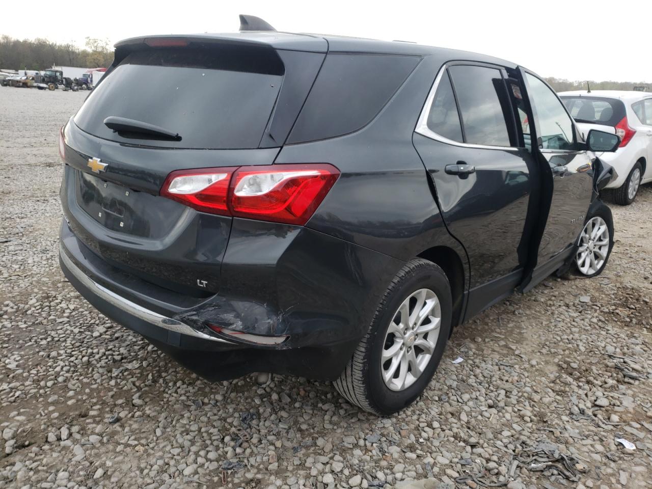Photo 4 from auction – 2019 CHEVROLET EQUINOX LT with VIN 2GNAXKEV0K6160171